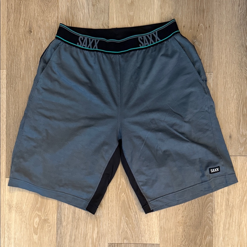 SAXX Men's Gray Legend 2-In-1 Lined Athletic Shorts w/ Ballpark Pouch